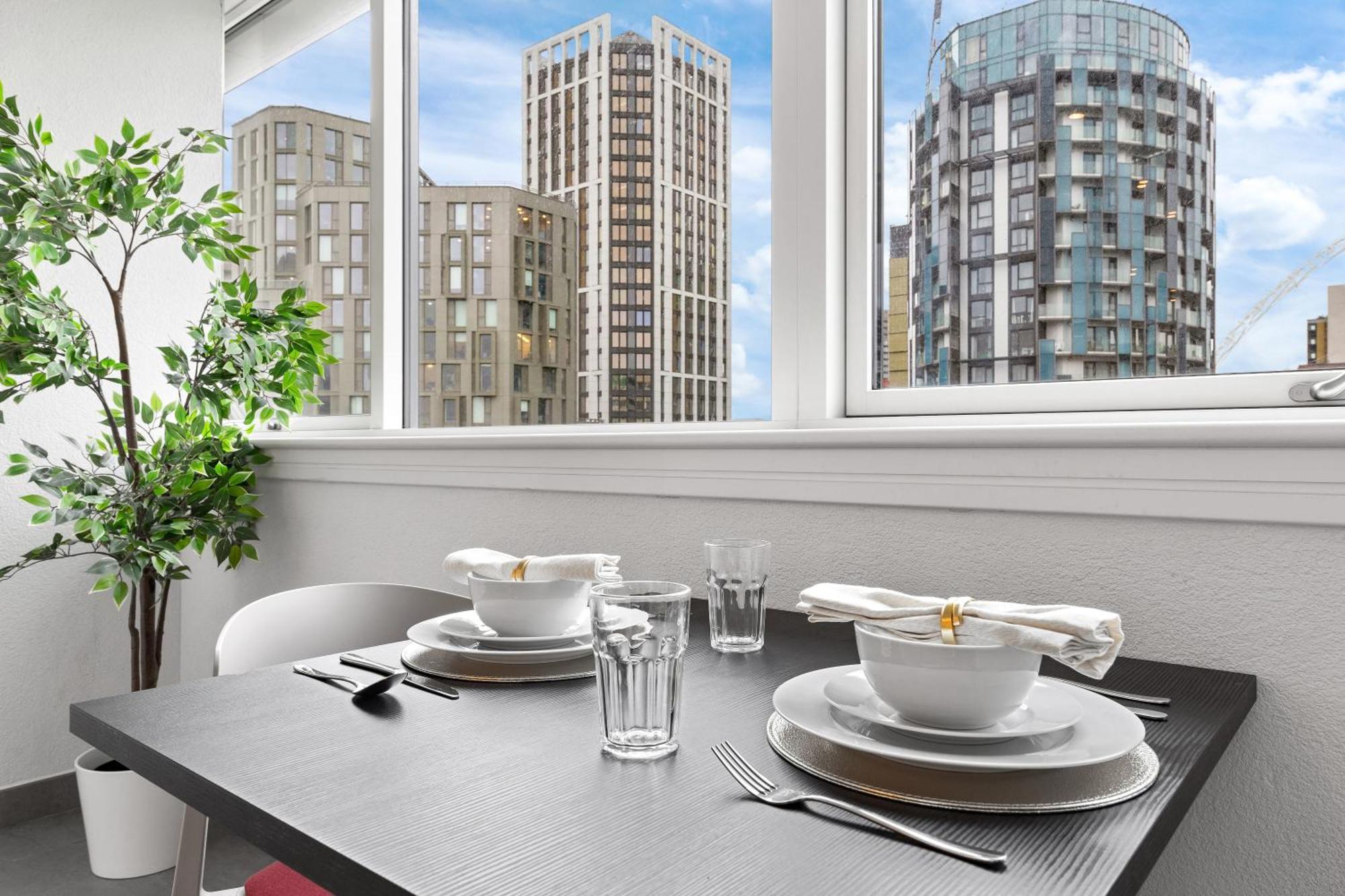Ferienwohnung Stylish Retreats On Olympic Way London Exterior foto