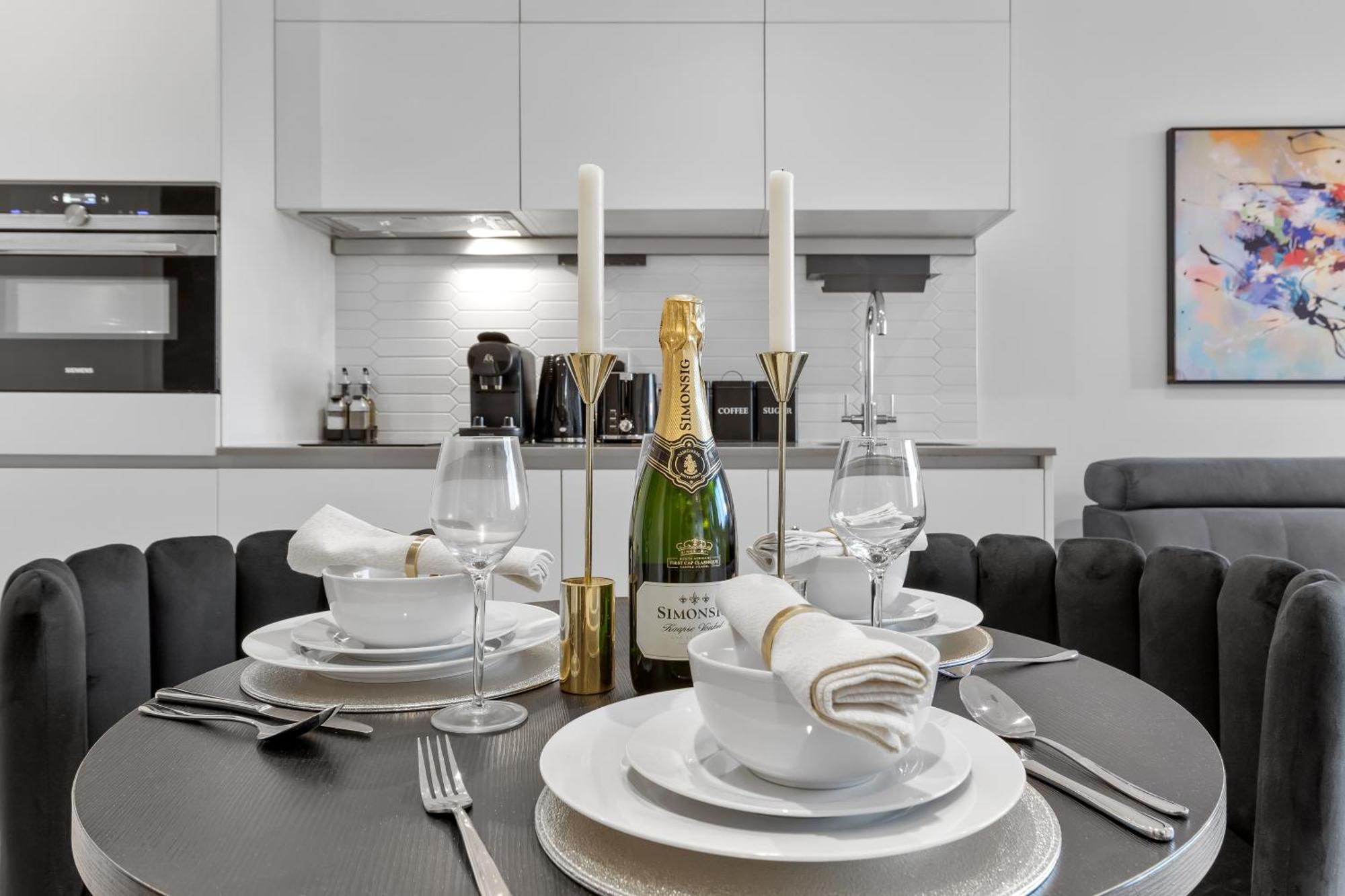 Ferienwohnung Stylish Retreats On Olympic Way London Exterior foto